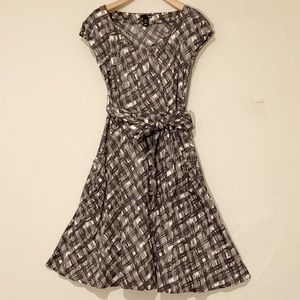 H&M Grey Graphic Print A-Line Dress sz 14